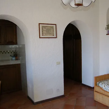 Dhora Apartment *